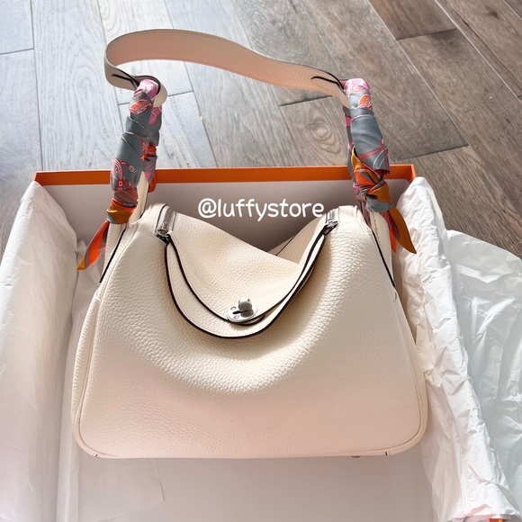 Hermes Handbags - Hermes Lindy 30 Taurillon Clemence Bag Nata I2 Off White Very Rare Unicorn Color